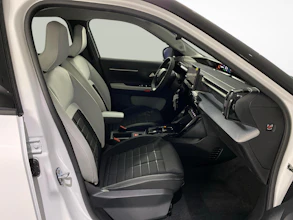 https://vehicle.imgix.net/4334756/444184f2-bf6a-4c4a-9516-2b5ac1e895f1.jpg