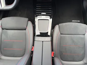 MERCEDES-BENZ A 220 AMG Line 4m