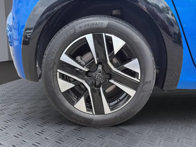Peugeot 208 e-Active Pack