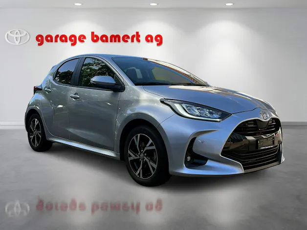 Toyota Yaris 1.5 VVT-i HSD Trend