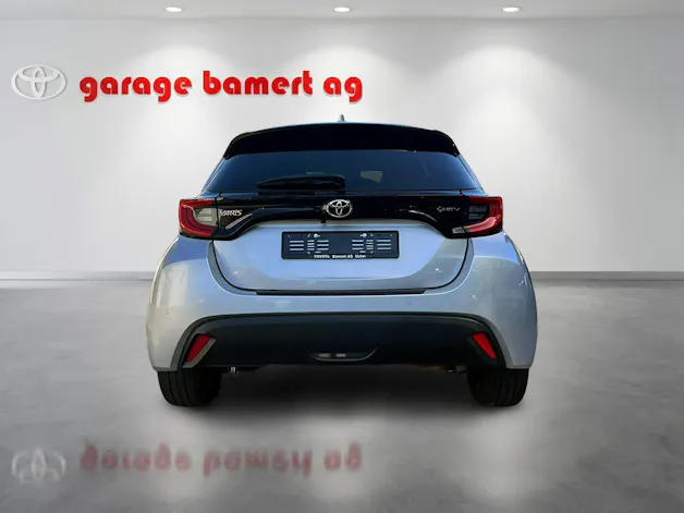 Toyota Yaris 1.5 VVT-i HSD Trend