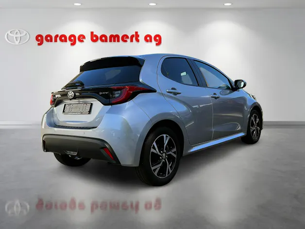 Toyota Yaris 1.5 VVT-i HSD Trend