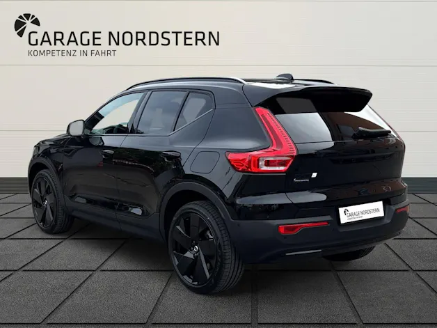 Volvo EX40 Twin Black Edition AWD