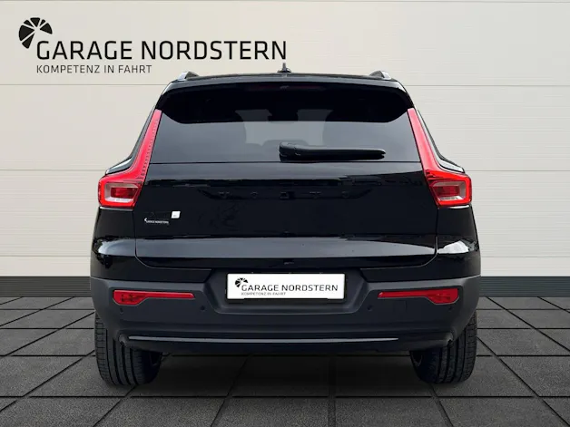 Volvo EX40 Twin Black Edition AWD