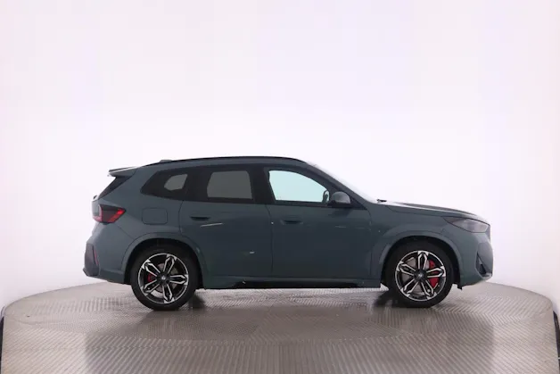 BMW iX1 30 xDrive