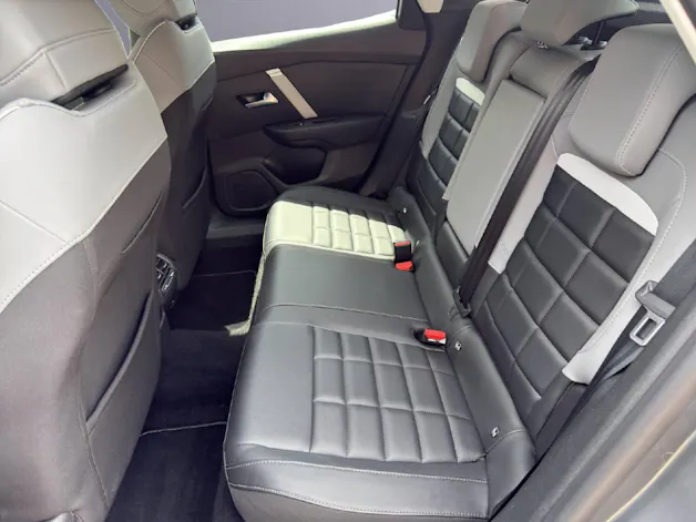 CITROEN C4 1.2 Hybrid Max