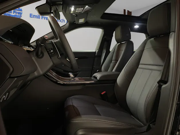 Land Rover Range Rover Evoque 1.5 T 270e Hoxton Edition (Plug-in Hybrid)
