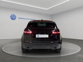 https://vehicle.imgix.net/4334841/d9f54fad-865f-45d3-b444-f9c28a5fe55c.jpg