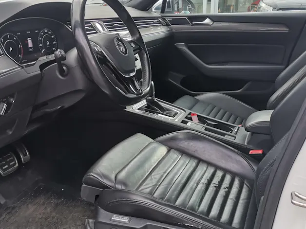 VW Passat Alltrack 2.0 TDI 240 SCR DSG 4motion