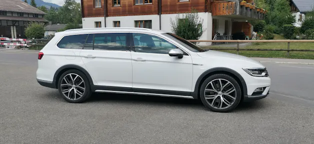 VW Passat Alltrack 2.0 TDI 240 SCR DSG 4motion