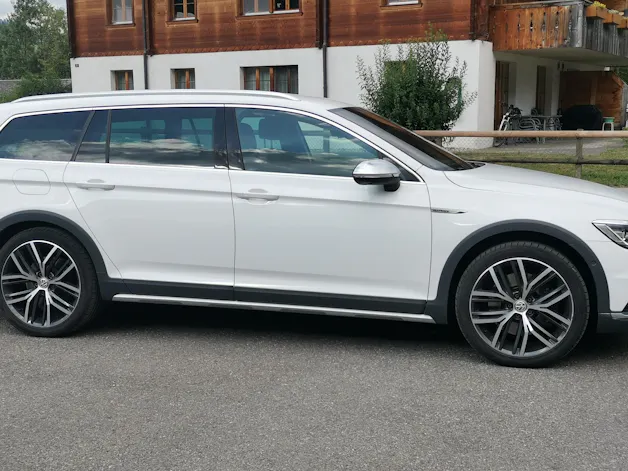VW Passat Alltrack 2.0 TDI 240 SCR DSG 4motion