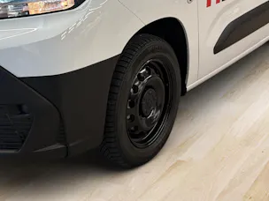 Toyota PROACE CITY Van L2 52KWh Active