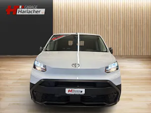 Toyota PROACE CITY Van L2 52KWh Active