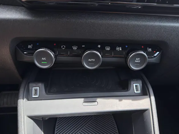 Citroën C4 1.2 Hybrid Max