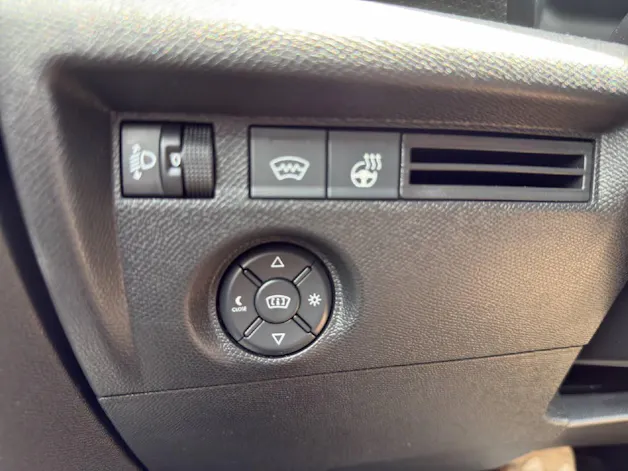 Citroën C4 1.2 Hybrid Max