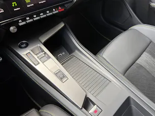 Peugeot 308 1.2 Hybrid GT