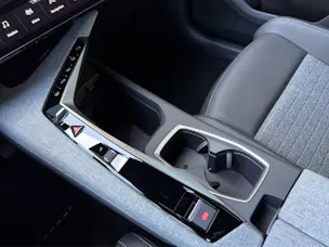 Peugeot 3008 e-Allure Premium AWD