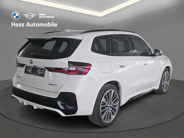 BMW iX1 30 xDrive
