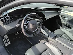 PEUGEOT 408 1.6 PHEV 225 GT Exclusive