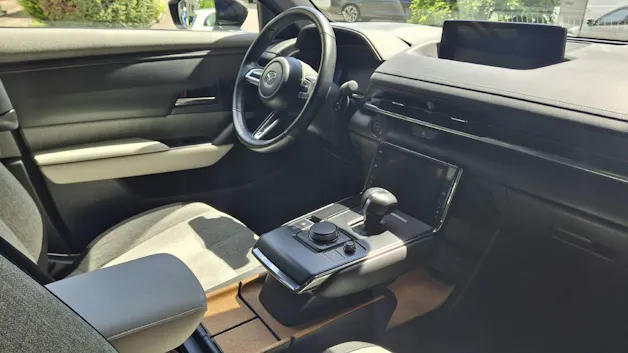 Mazda MX-30 e-Skyactiv Exclusive-Line