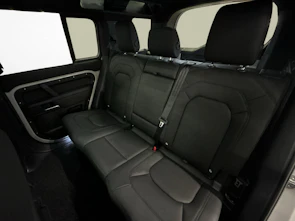 Fahrzeugbild LAND ROVER Defender 110 3.0 D I6 250 X-Dynamic SE