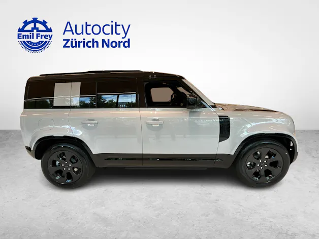 Land Rover Defender 110 3.0 D I6 250 X-Dynamic SE