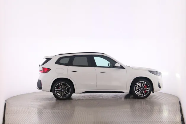 BMW iX1 30 xDrive