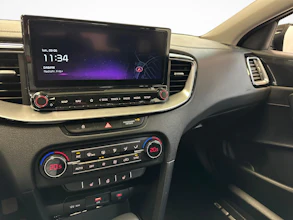 https://vehicle.imgix.net/4334938/37437ceb-d430-4519-b801-4906ad2ac7f1.jpg