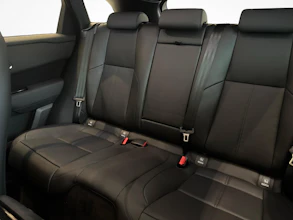 https://vehicle.imgix.net/4334963/e942ef02-0444-417e-bc49-7afb03a7388c.jpg