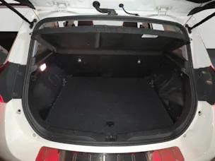 Toyota Auris 1.8 HSD Trend