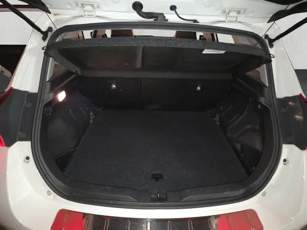 Toyota Auris 1.8 HSD Trend