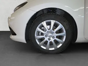 Toyota Auris 1.8 HSD Trend