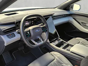 Ford Explorer Extended Range Premium AWD