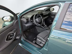 Toyota Yaris 1.5 VVT-i HSD Premium