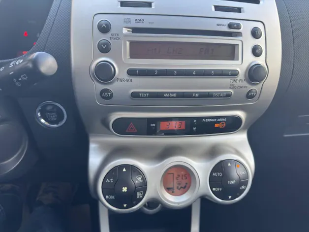 Toyota Urban Cruiser 1.33 VVT-i Linea Luna fédéral