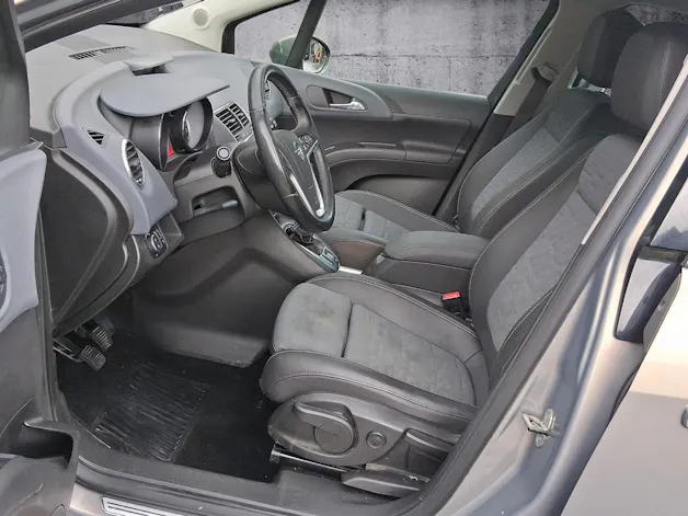 Opel Meriva 1.4T 140 Enjoy