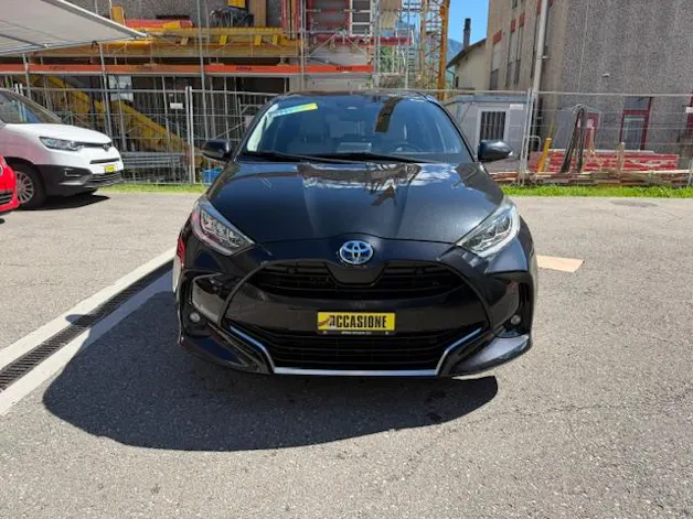 Toyota Yaris 1.5 VVT-i HSD Premium