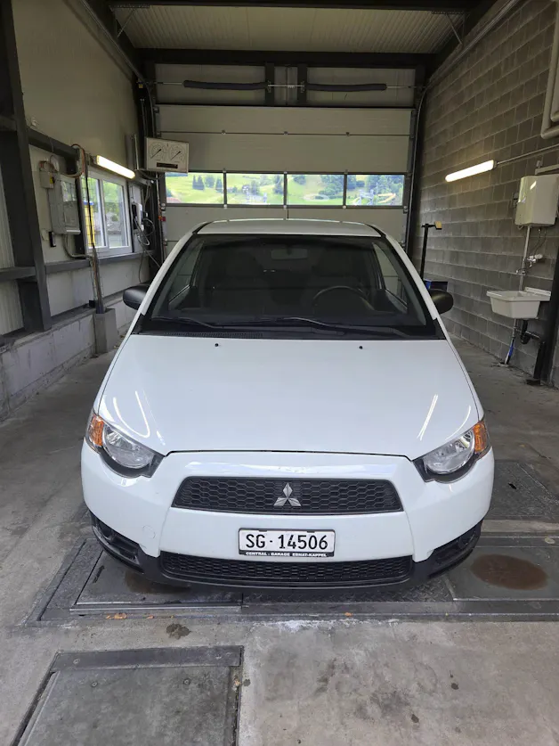 Mitsubishi Colt 1.1 12V Super Jubilé