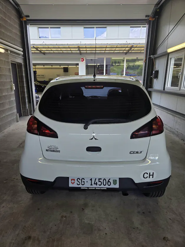Mitsubishi Colt 1.1 12V Super Jubilé