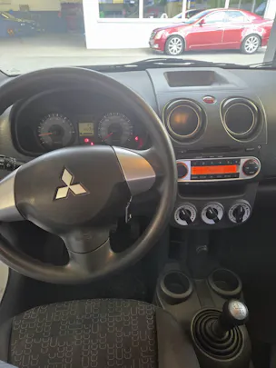 Mitsubishi Colt 1.1 12V Super Jubilé