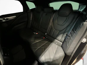 https://vehicle.imgix.net/4335090/3f4fe007-8a4f-475e-8661-b76e2ca8dd88.jpg