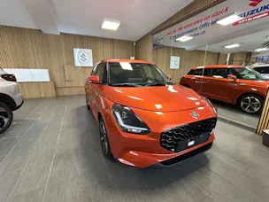 Suzuki Swift 1.2 Sakura Top Hybrid