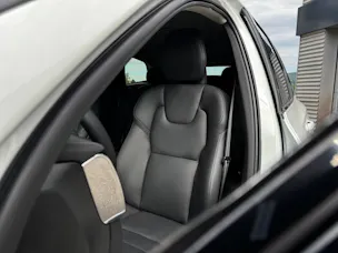 Volvo XC60 2.0 B5 MH Plus Dark AWD