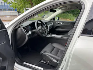 Volvo XC60 2.0 B5 MH Plus Dark AWD