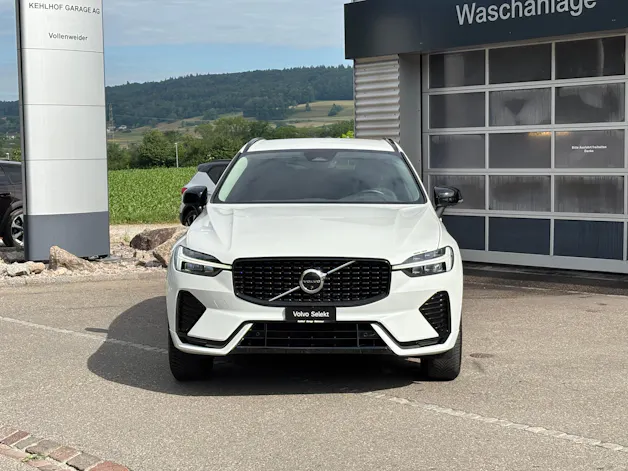 Volvo XC60 2.0 B5 MH Plus Dark AWD