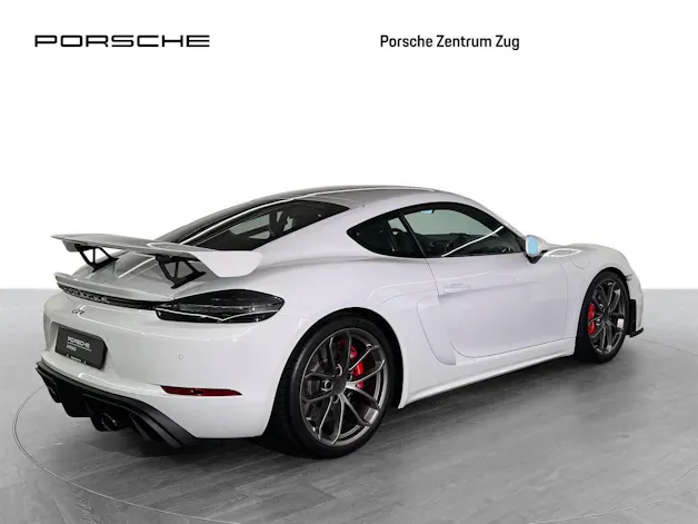 Porsche 718 Cayman GT4