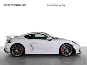 Porsche 718 Cayman GT4