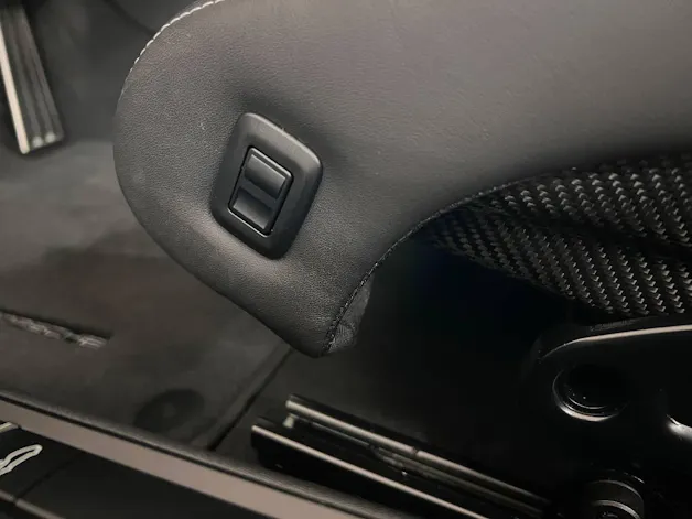 Porsche 718 Cayman GT4