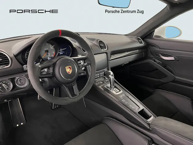 Porsche 718 Cayman GT4