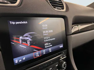 Porsche 718 Cayman GT4